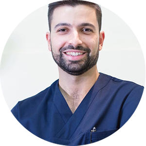 Dott. Valentino Vellone, chirurgo maxillo facciale online